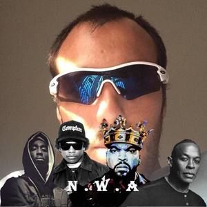 Meet your Posher, Phillip